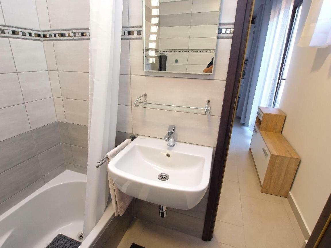 Holiday home House Puntizela With Pool 747 *